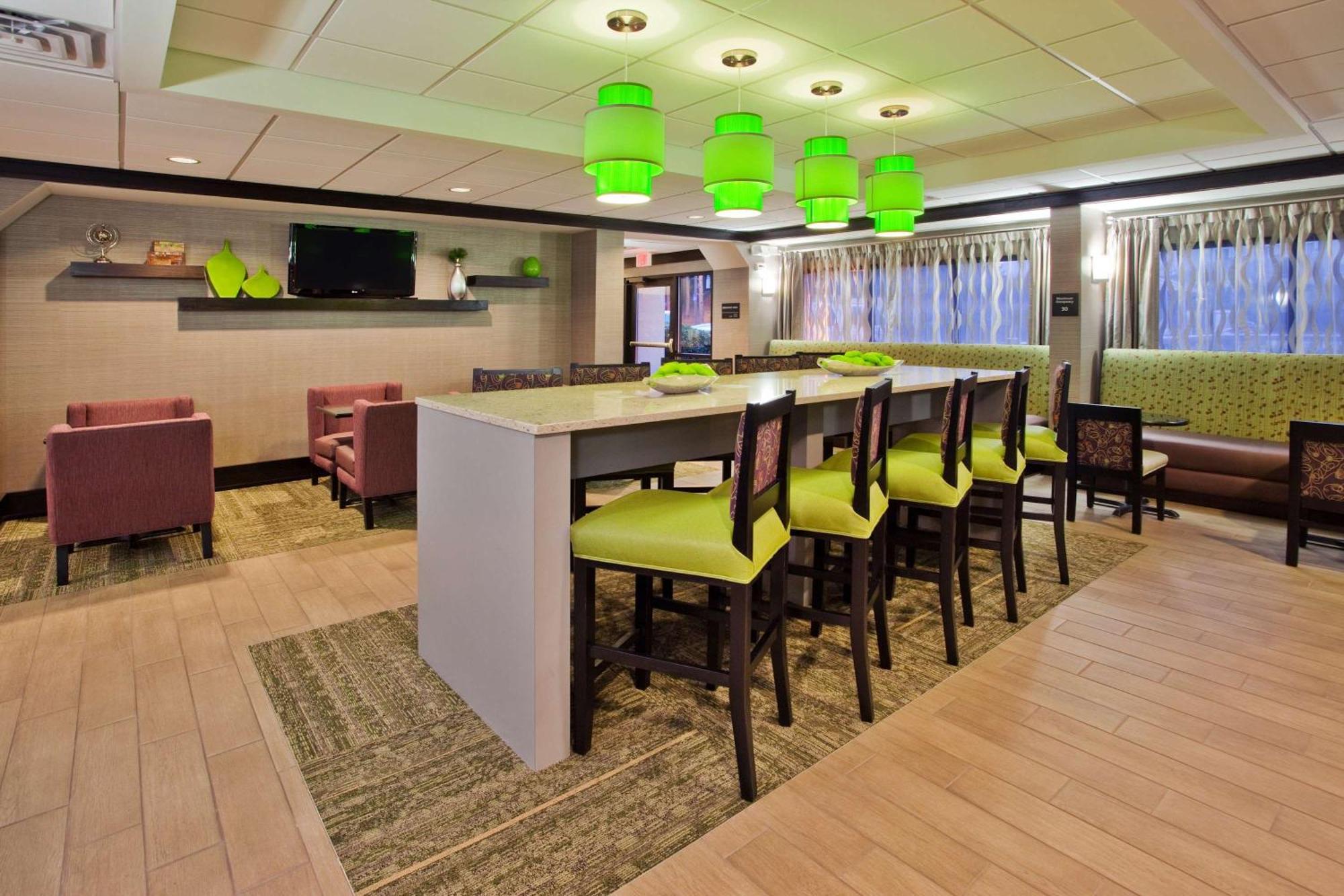 Hampton Inn Atlanta Town Center / Kennesaw Exterior foto