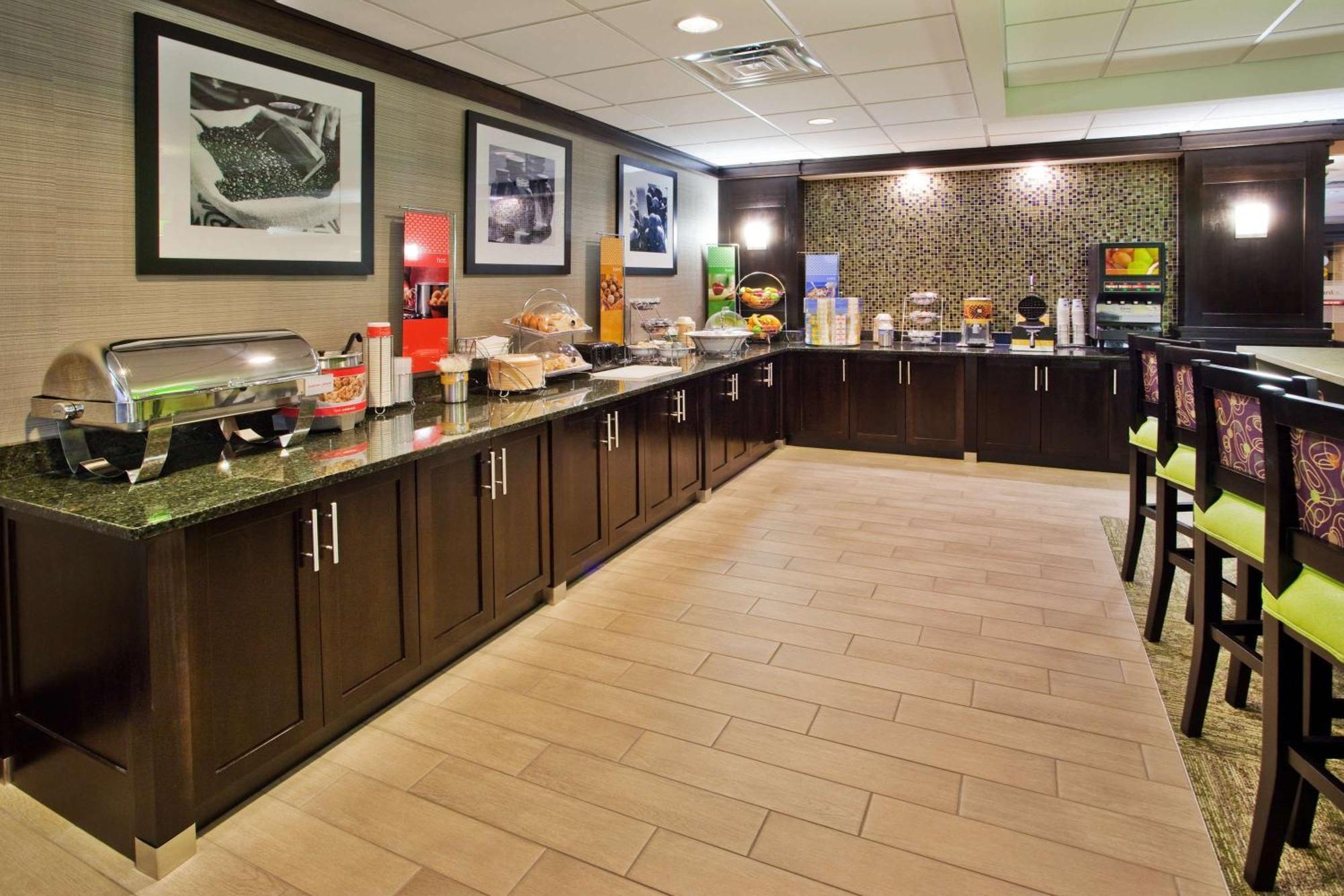 Hampton Inn Atlanta Town Center / Kennesaw Exterior foto